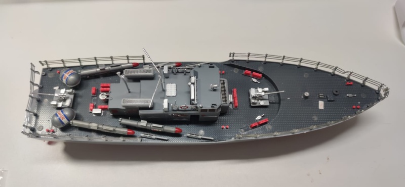 RC torpedo boat 1:115- Nové, funkční, poškozeno dopravou viz foto, outlet RC lodě IQ models