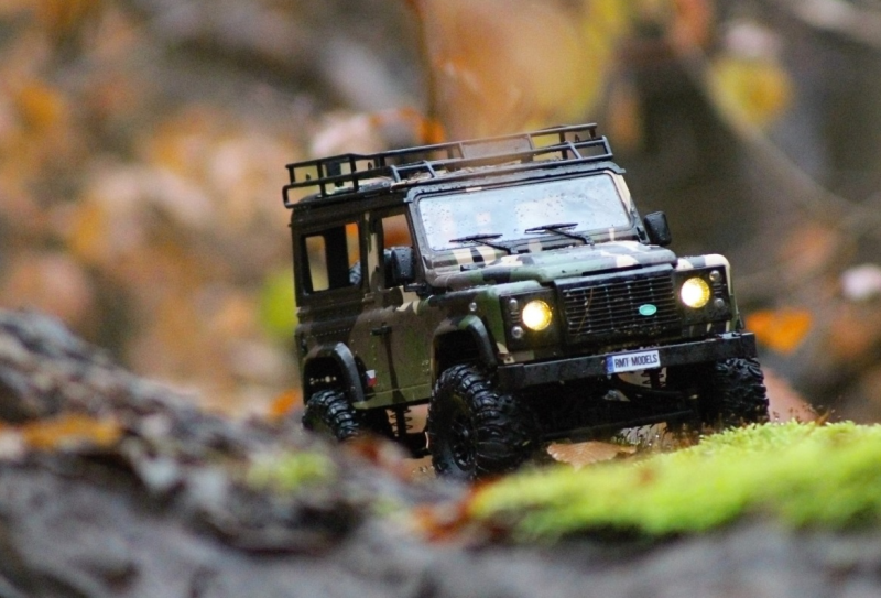 RMT LAND ROVER TRAIL 1/12 - maskáčový