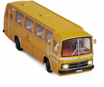 Carson RC auto Mercedes-Benz O 302 Bus Deutsche Post 1:87 žlutá